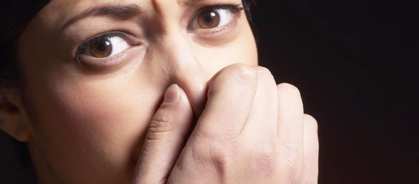 Δείτε τι μπορείτε να κάνετε για να αντιμετωπίσετε την κακοσμία του σώματος